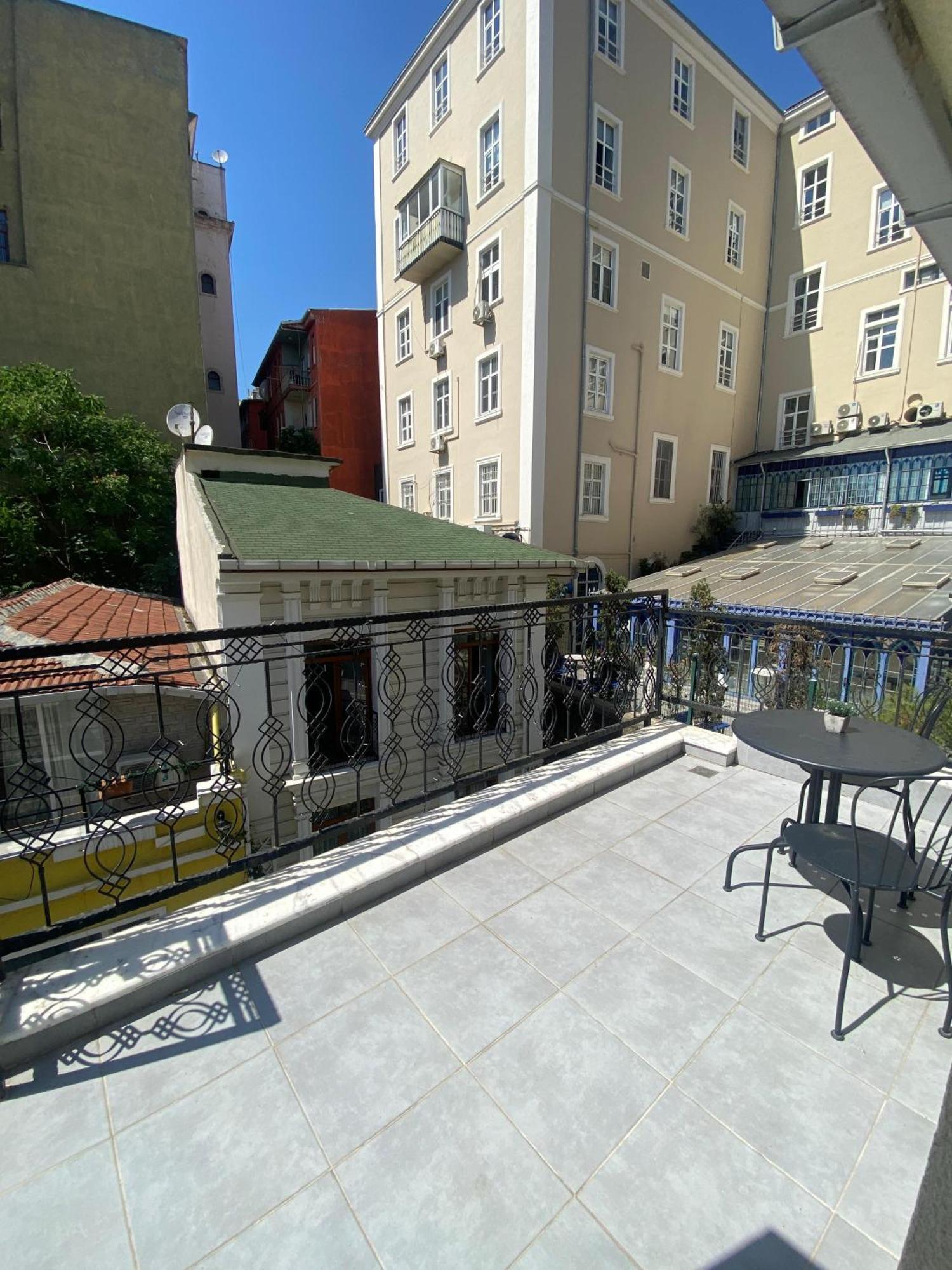 Sapphire Suites Taksim Istanbul Exterior foto